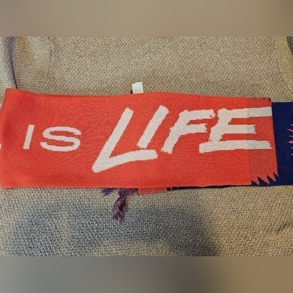 NWT Nike A.F.C. Richmond Ted Lasso Scarf Football Is Life Swoosh Blue Red Logo - Picture 3 of 4